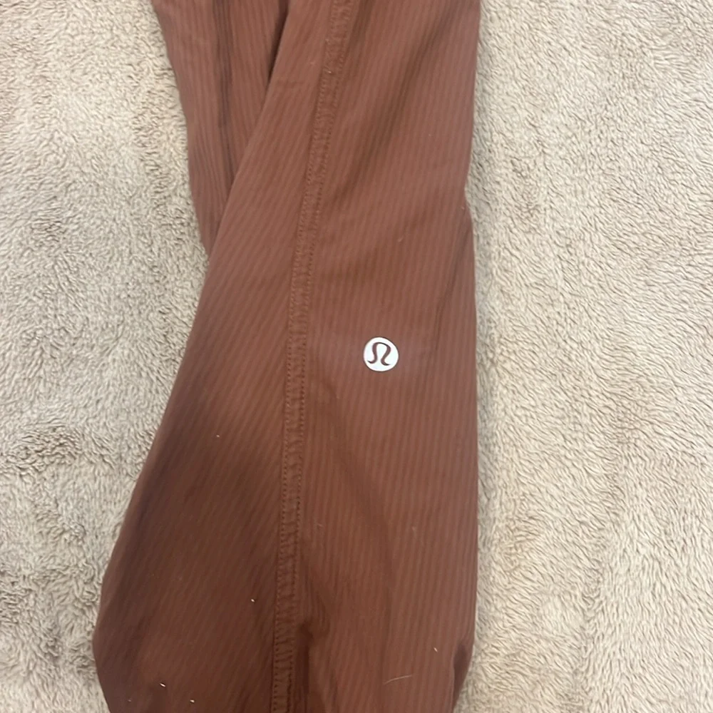Lululemon Dance Studio Mid Rise Jogger Pants - Picture 5 of 9